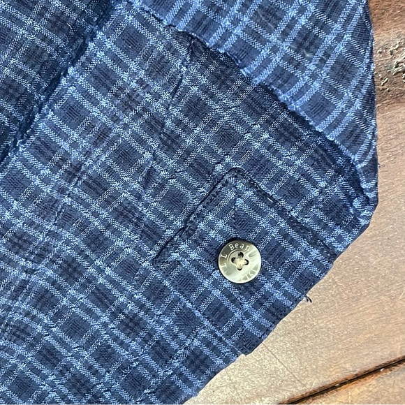 LL Bean Women’s Button Up Shirt Top Blue Check Long Sleeve Textured Pockets M - Picture 5 of 9